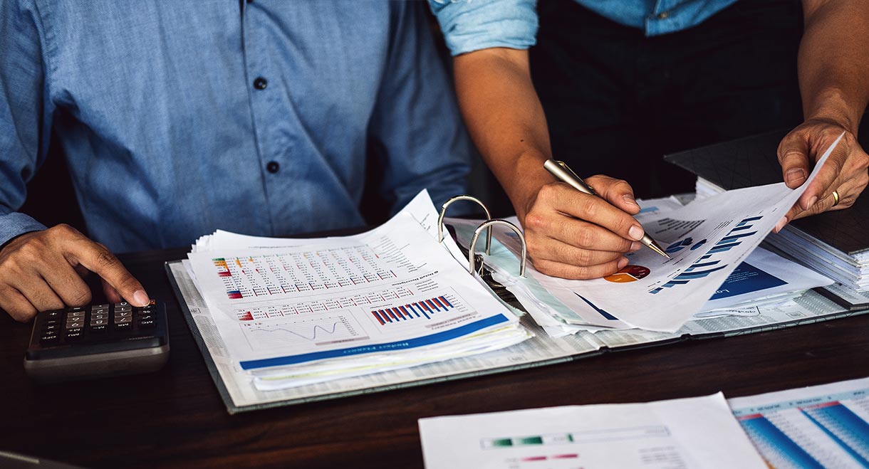 Top 5 Benefits of Hiring Dedicated PPC Experts
