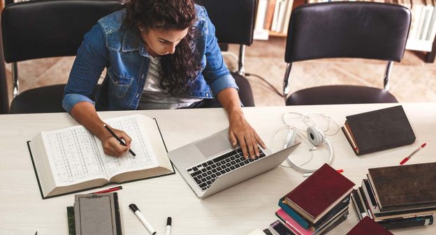 5 Dedicated Team Outsourcing Case Studies Every Business Can Learn From