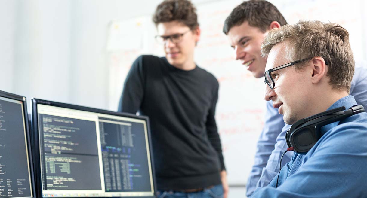 How to Hire a Team of ReactJS Developers on a Tight Budget