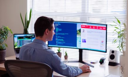 In-house Vs Remote Teams: Debunk Hiring Myths